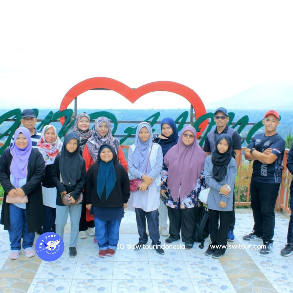 Medan Lake Toba Tour Package
