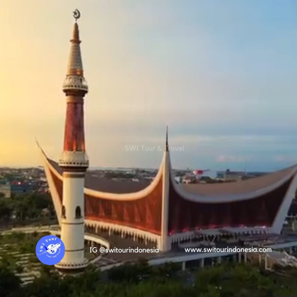 West Sumatra Holiday Package
