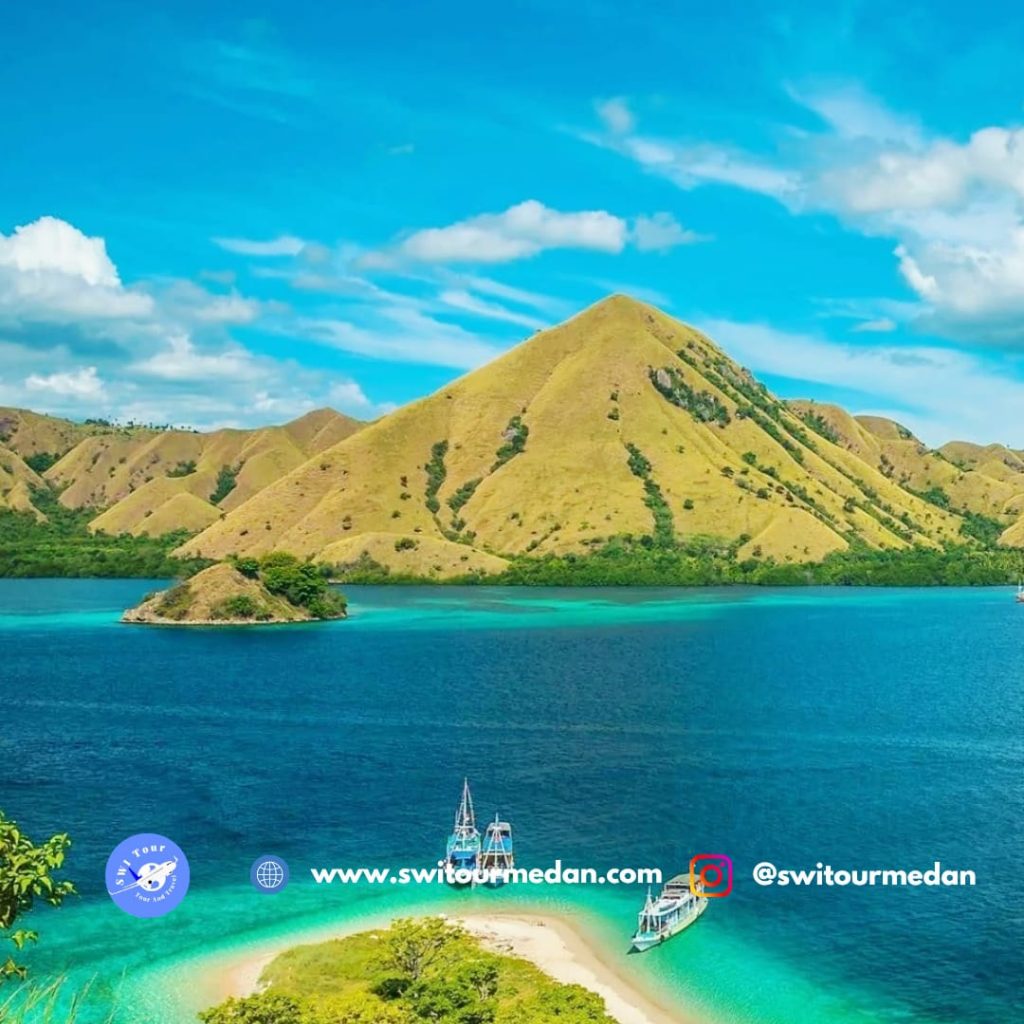 Labuan Bajo Phinishi Tour