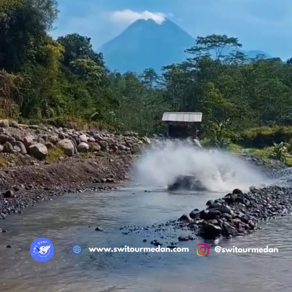 Lava Jeep Tour