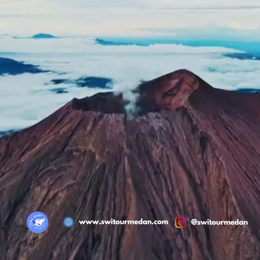Mount Kerinci Hike