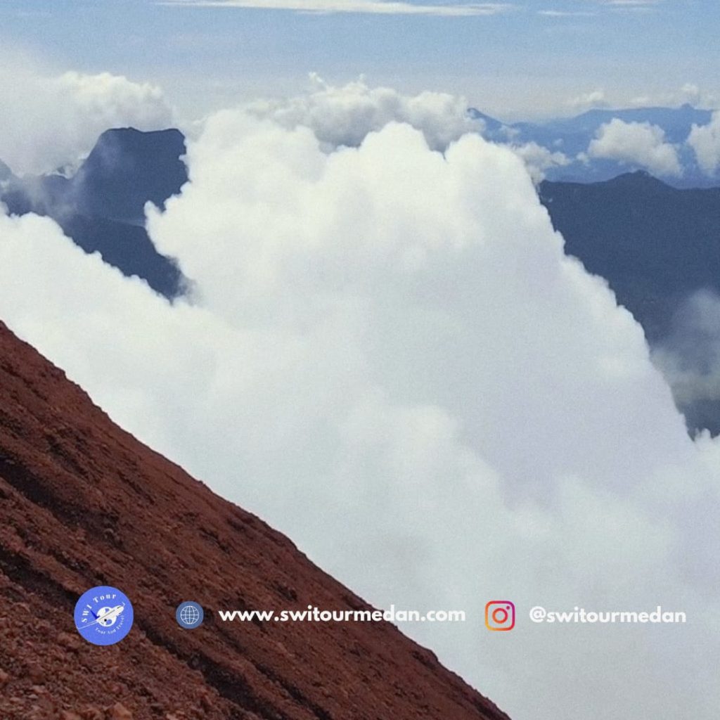Mount Kerinci Sunrise Trekking