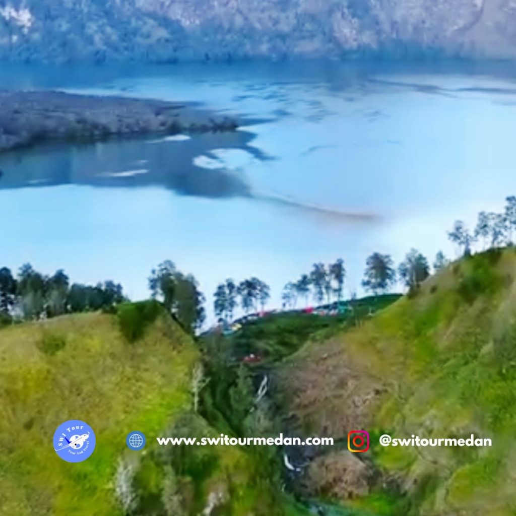 Mount Rinjani Sunrise Trekking